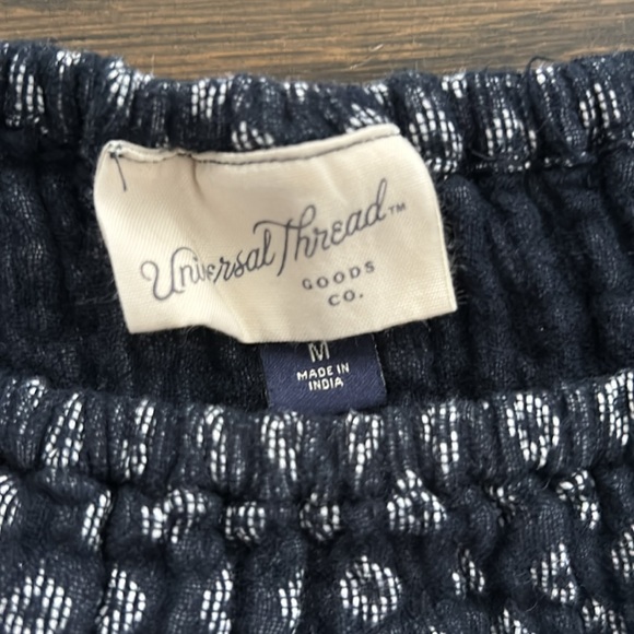 Patterned Navy Top - Picture 2 of 4